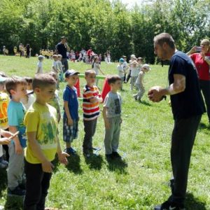 Šuplja stena. Sportski dan na Avali-14
