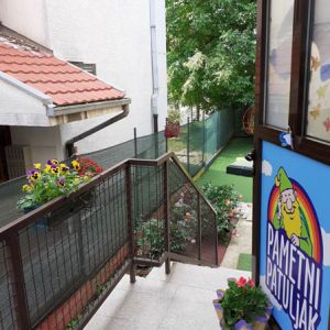 Dvoriste Pametni Patuljak - 008