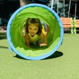 Igre u nasem dvoristu -011